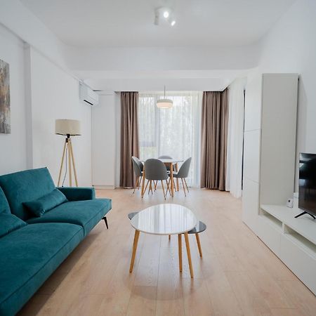 בוקרשט Amazing View Apartments - Iuliu Maniu & Politehnica Park מראה חיצוני תמונה