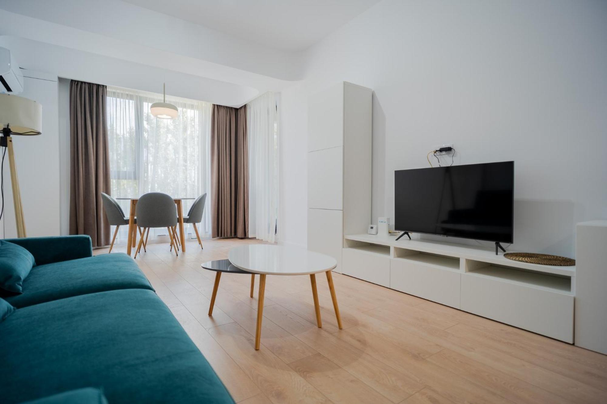 בוקרשט Amazing View Apartments - Iuliu Maniu & Politehnica Park מראה חיצוני תמונה
